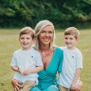 Meet your Posher, Kendra